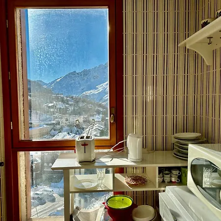 Luxury 4beds Ski-in&out Large! דירה