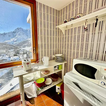 Luxury 4beds Ski-in&out Large!