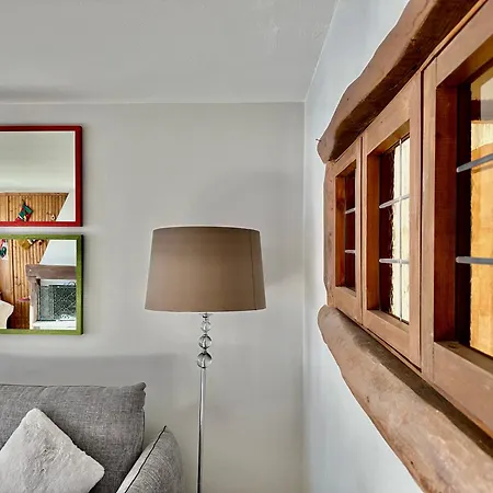 Luxury 4beds Ski-in&out Large!