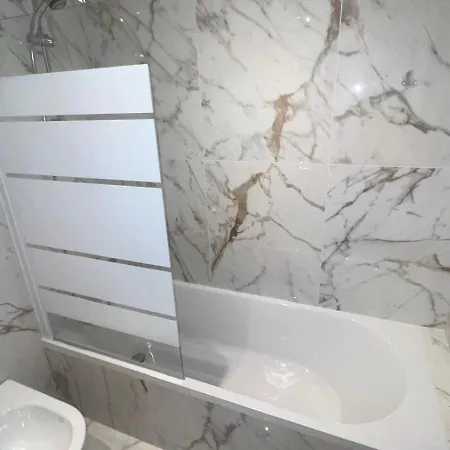 Luxury 4beds Ski-in&out Large! *