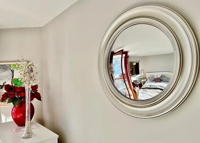 Luxury 4beds Ski-in&out Large! * 布勒伊-切尔维尼亚