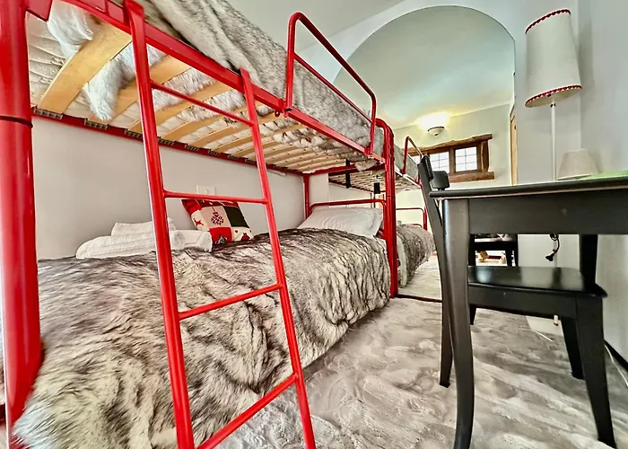 Luxury 4beds Ski-in&out Large!