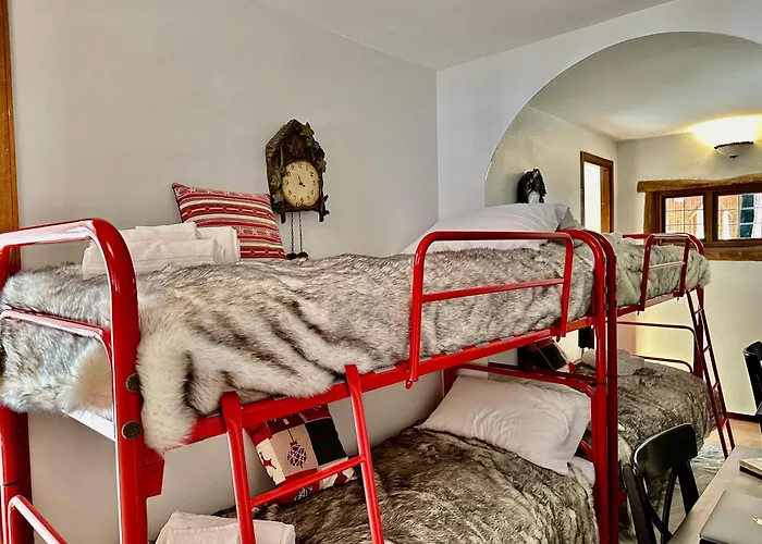 Luxury 4beds Ski-in&out Large! *