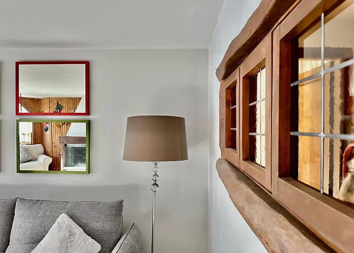 Luxury 4beds Ski-in&out Large!