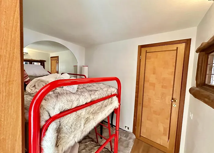 Luxury 4beds Ski-in&out Large! *