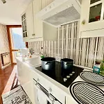Luxury 4beds Ski-in&out Large! Апартаменты *