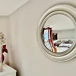 Luxury 4beds Ski-in&out Large! * Брей-Червиния