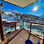 Luxury 4beds Ski-in&out Large! Апартаменты