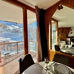 Luxury 4beds Ski-in&out Large! Брей-Червиния