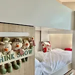 Апартаменты Luxury 4beds Ski-in&out Large! Брей-Червиния