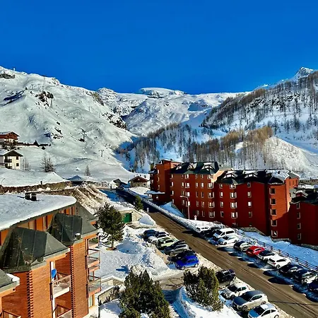 Luxury 4beds Ski-in&out Large!