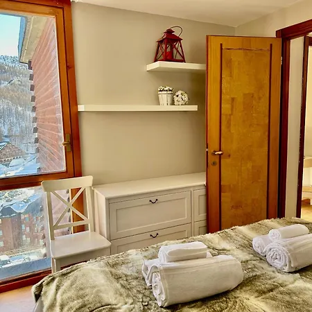 Luxury 4beds Ski-in&out Large! Apartment Breuil-Cervinia