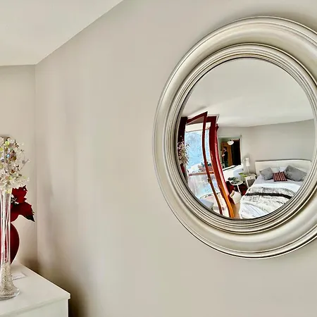 Luxury 4beds Ski-in&out Large! * Breuil-Cervinia