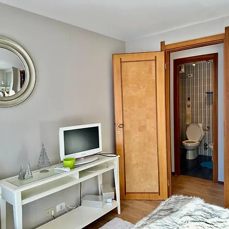 Luxury 4beds Ski-in&out Large! Брей-Червінія