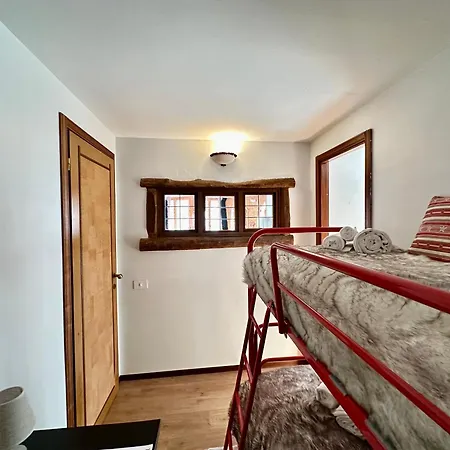 Luxury 4beds Ski-in&out Large! Breuil-Cervinia