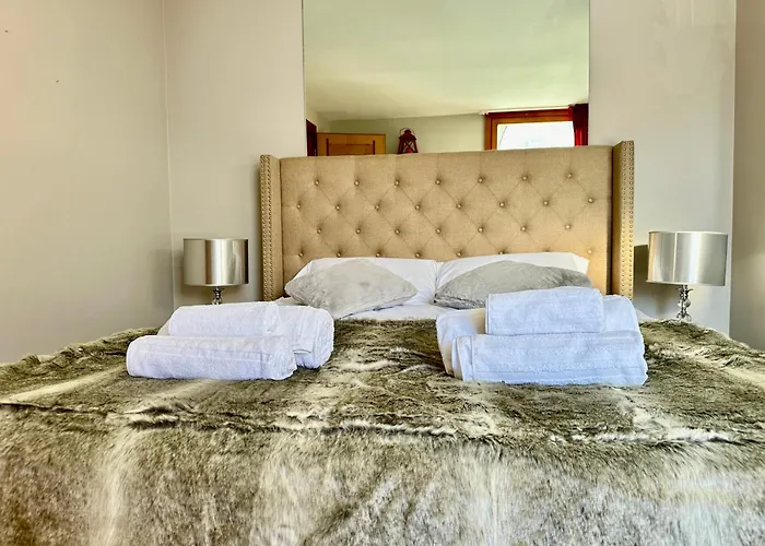 Апартаменти Luxury 4beds Ski-in&out Large!