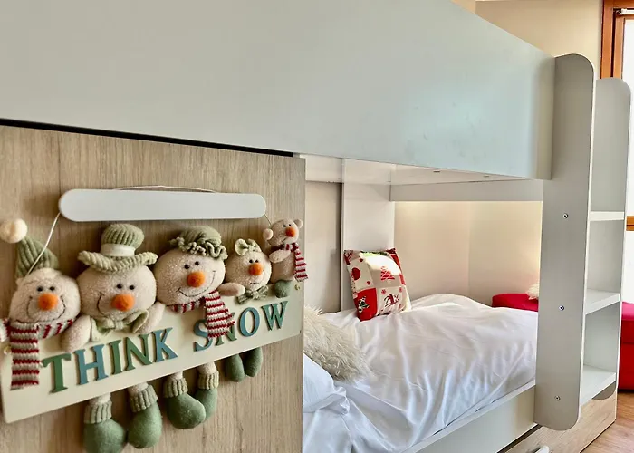 Апартаменти Luxury 4beds Ski-in&out Large! Брей-Червінія